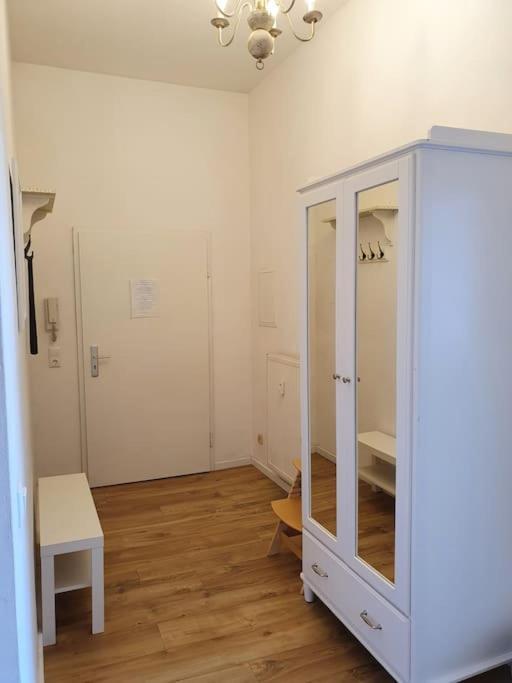 2 Room Apartment Near Station Neustadt In Dresden Neustadt Esterno foto
